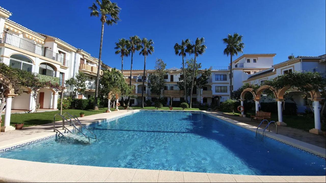 Lovely Apartment In Denia; El Patio Exterior photo